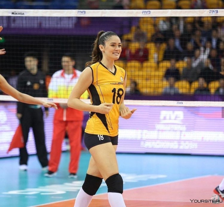 Зехра Гюнеш волейбол