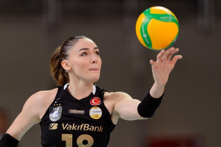 Зехра гюнеш волейболистка