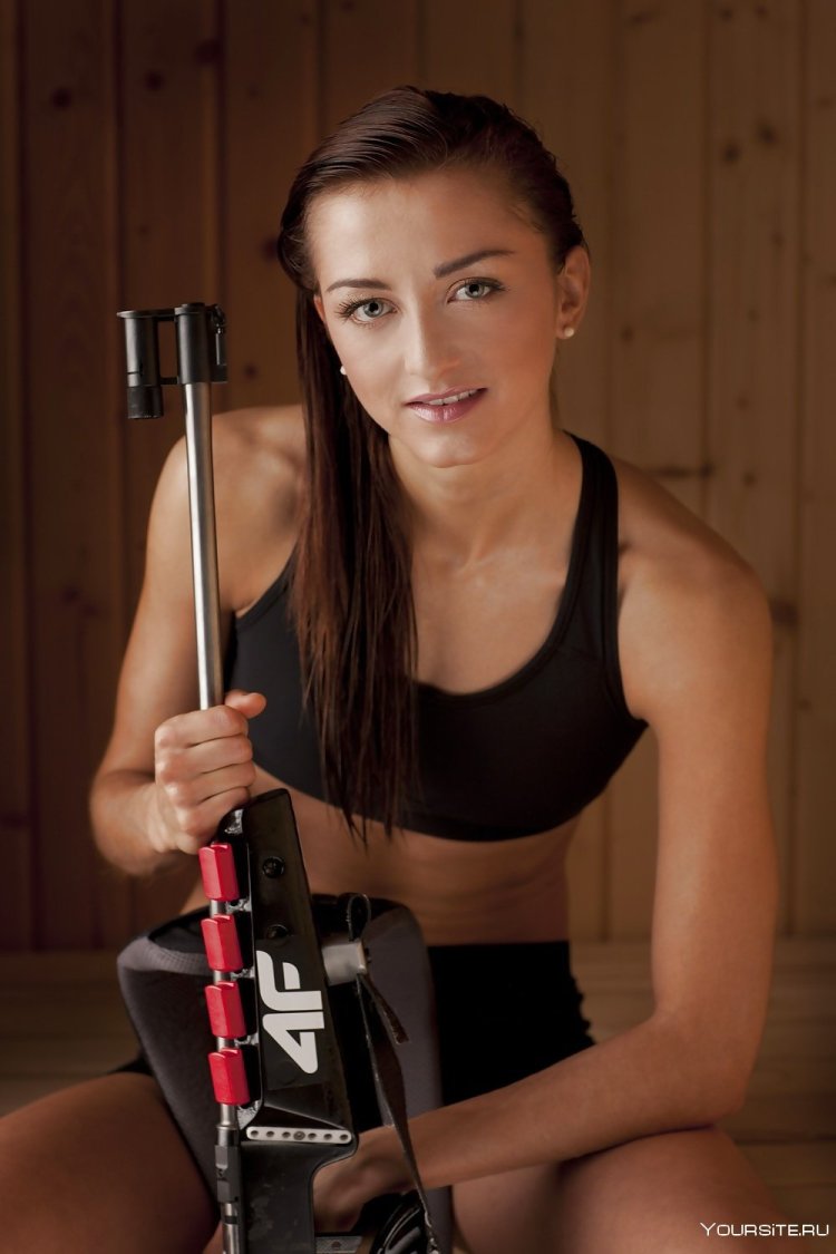 Моника Хойниш