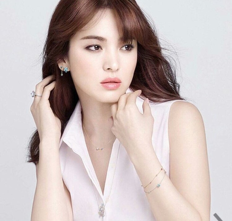 Корейская актриса сон Хе ге