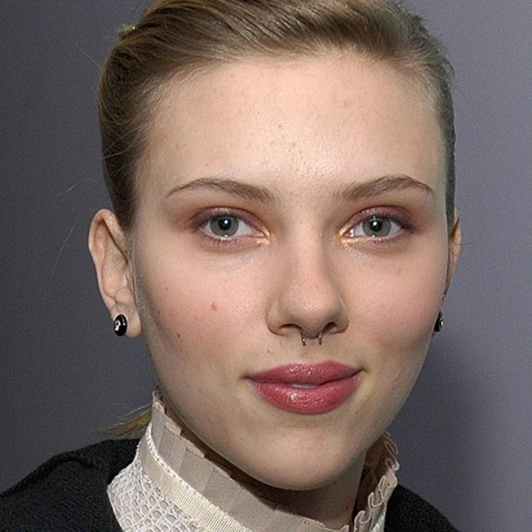 Скарлетт Йоханссон нос