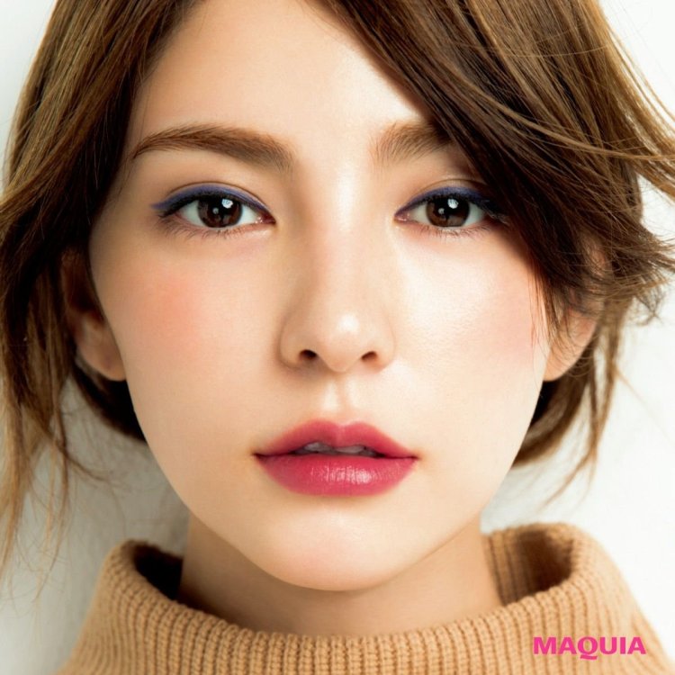 Японский макияж губ