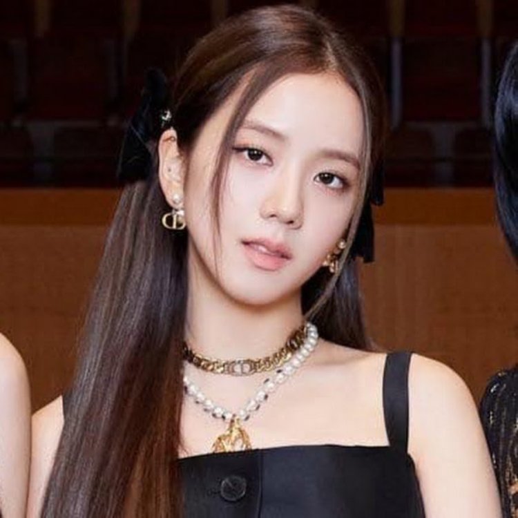 Джису блэк пинк