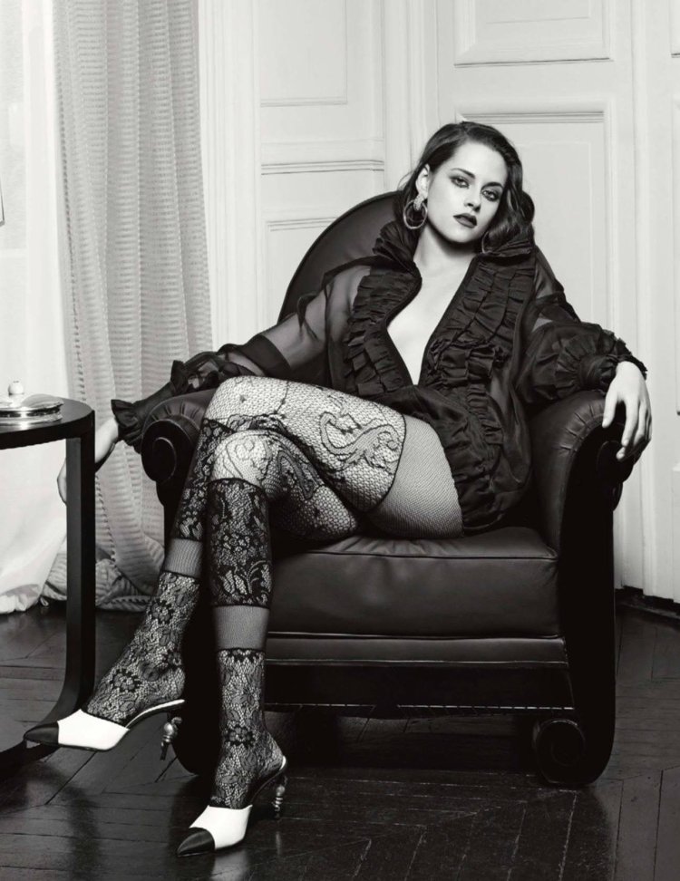 Актрисы в колготках в фильмах