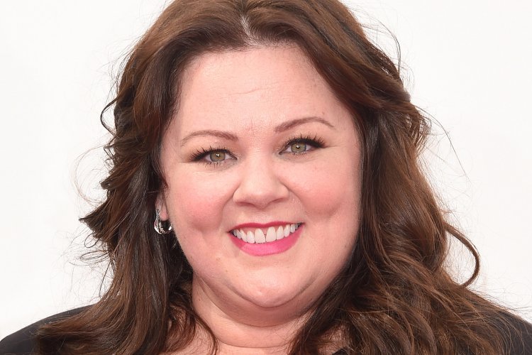 Толстая актриса