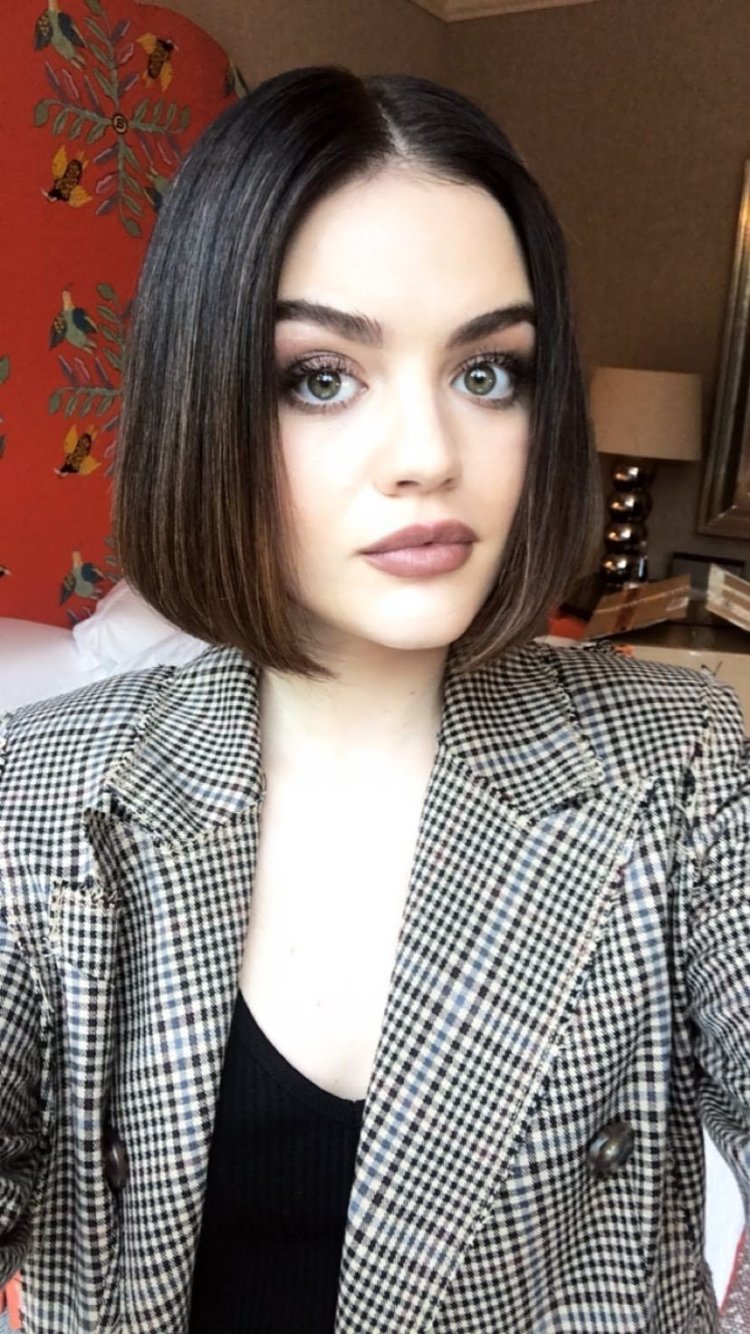 Люси Хейл стрижка каре