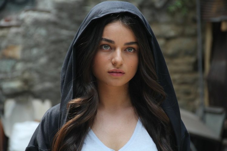 Айшин Туран