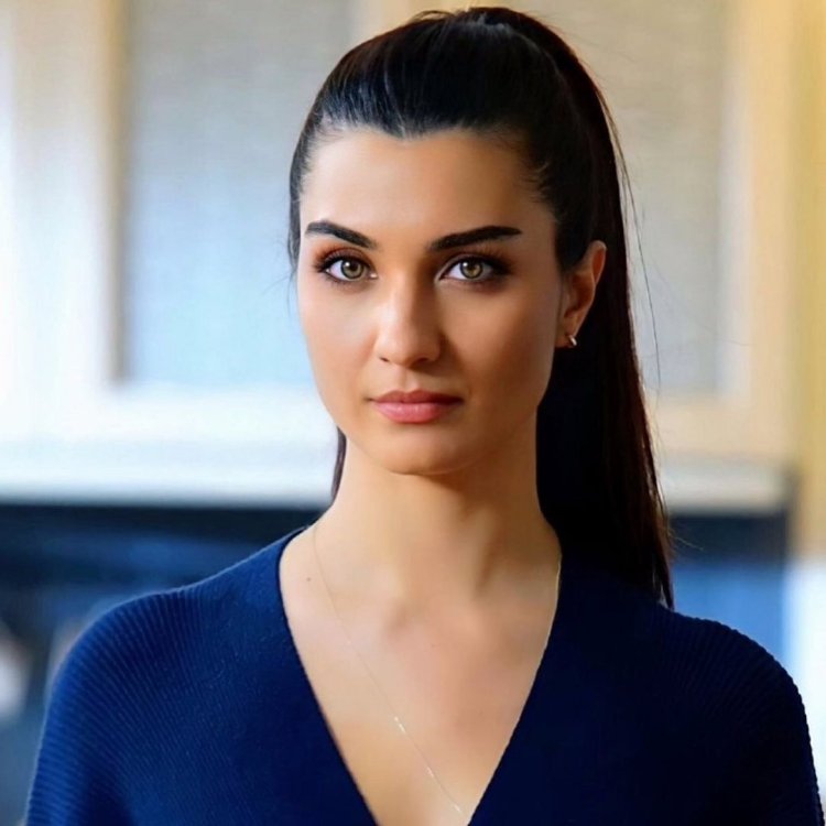 Туба Буйукустун INSTYLE