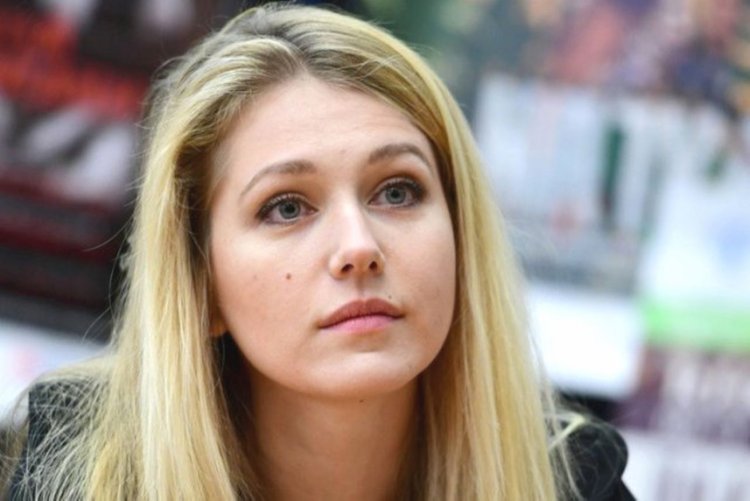 Карина андоленко актриса