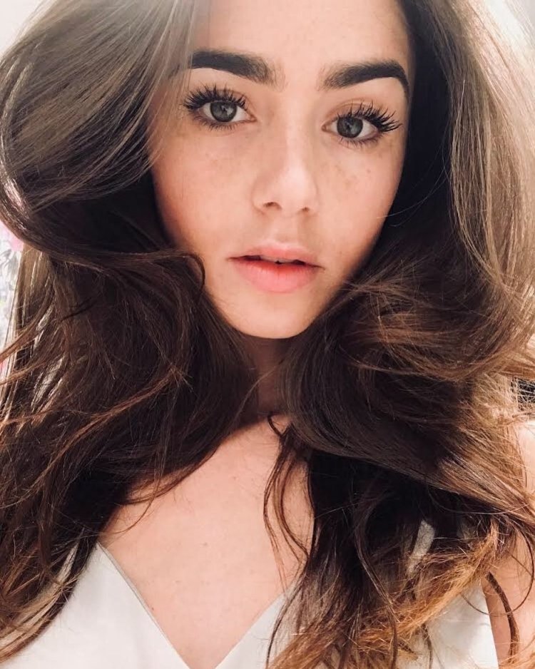 Тейлор Хилл монобровь