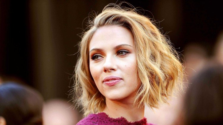 Скарлетт йоханссон с каре