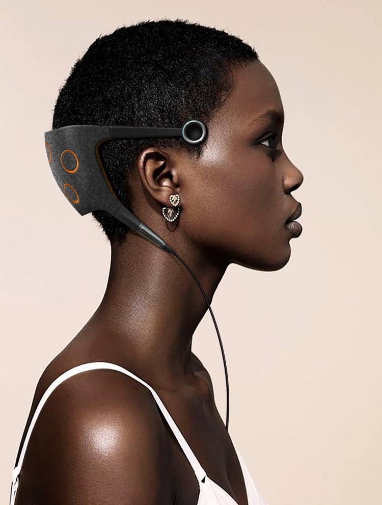 Малинда Уильямс в купальнике