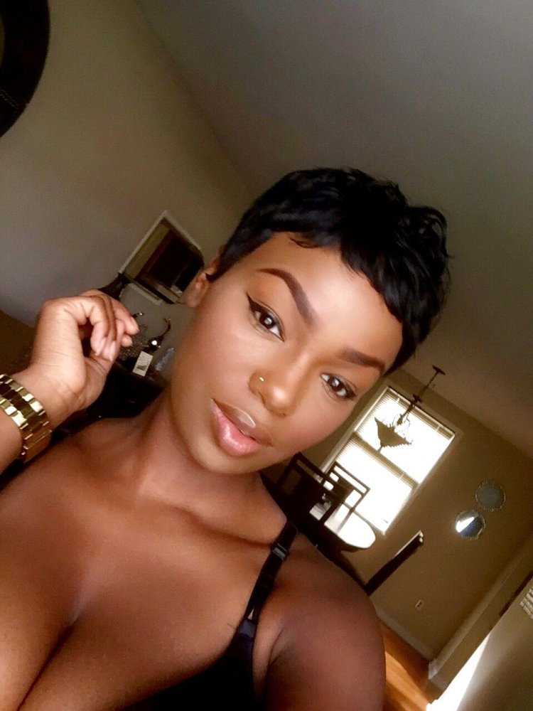 Рианна с короткой стрижкой фото