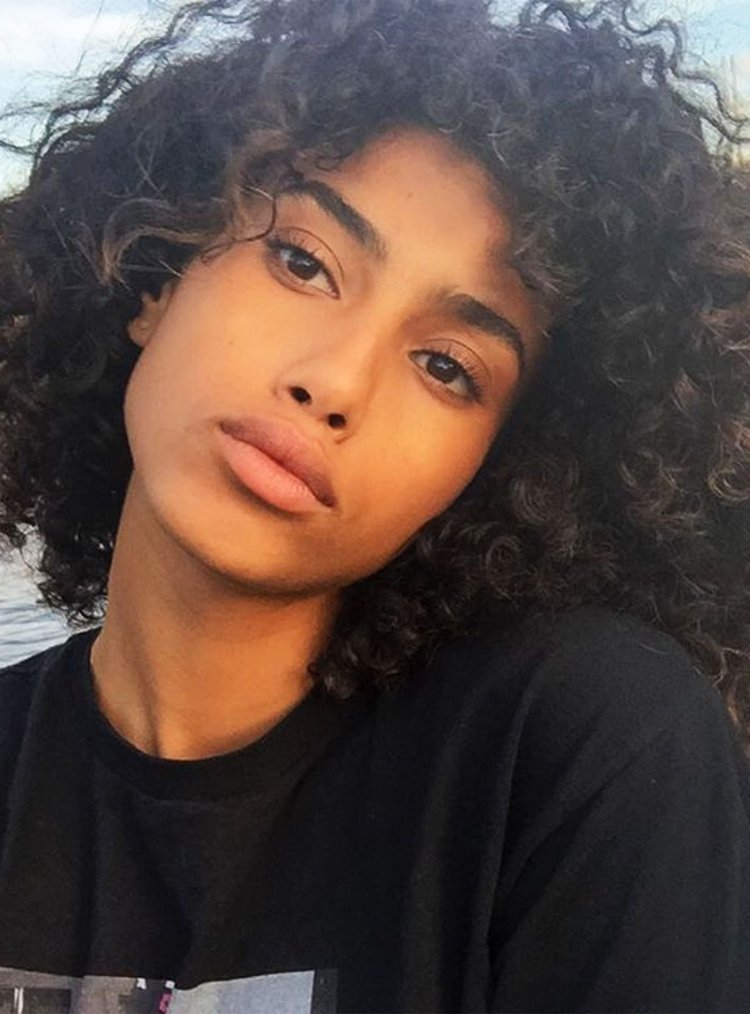 Хэлли Берри hot