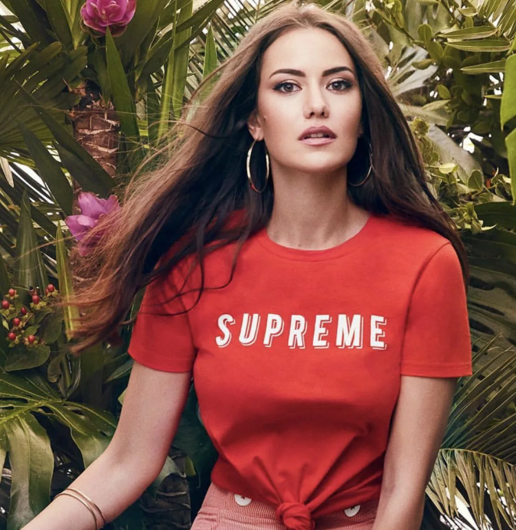 Фахрие Эвджен для Koton