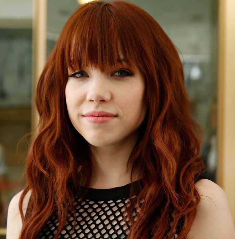 Carly Rae Jepsen рыжая
