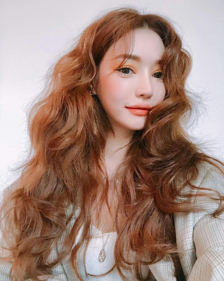 Кореянки с рыжими волосами