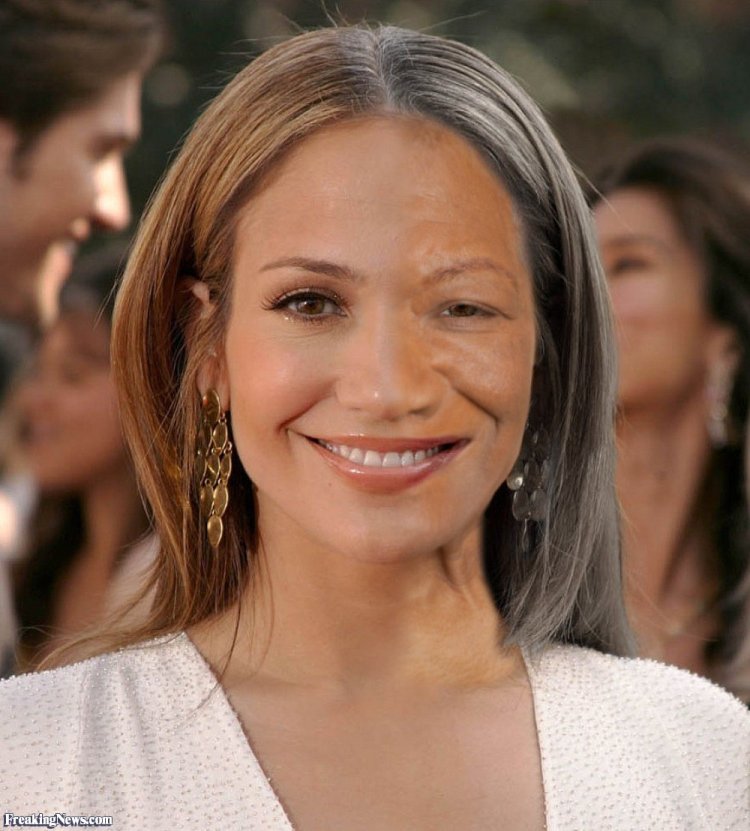 Дженнифер Лопес лоб