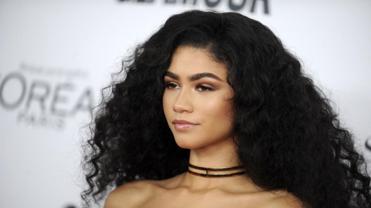 Актриса зендая кудрявая