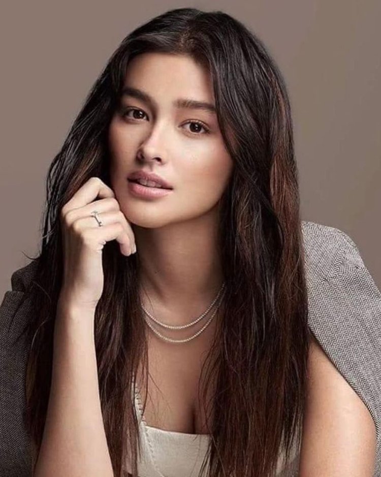 Лиза Соберано Филиппины