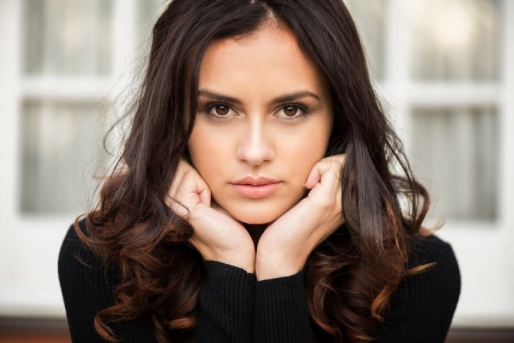 Красивые брюнетки