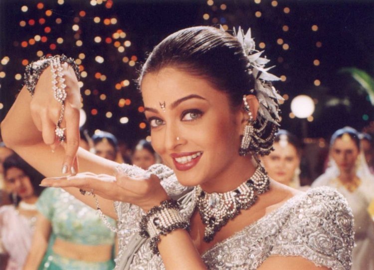 Айшвария рай в молодости красивая Девдас
