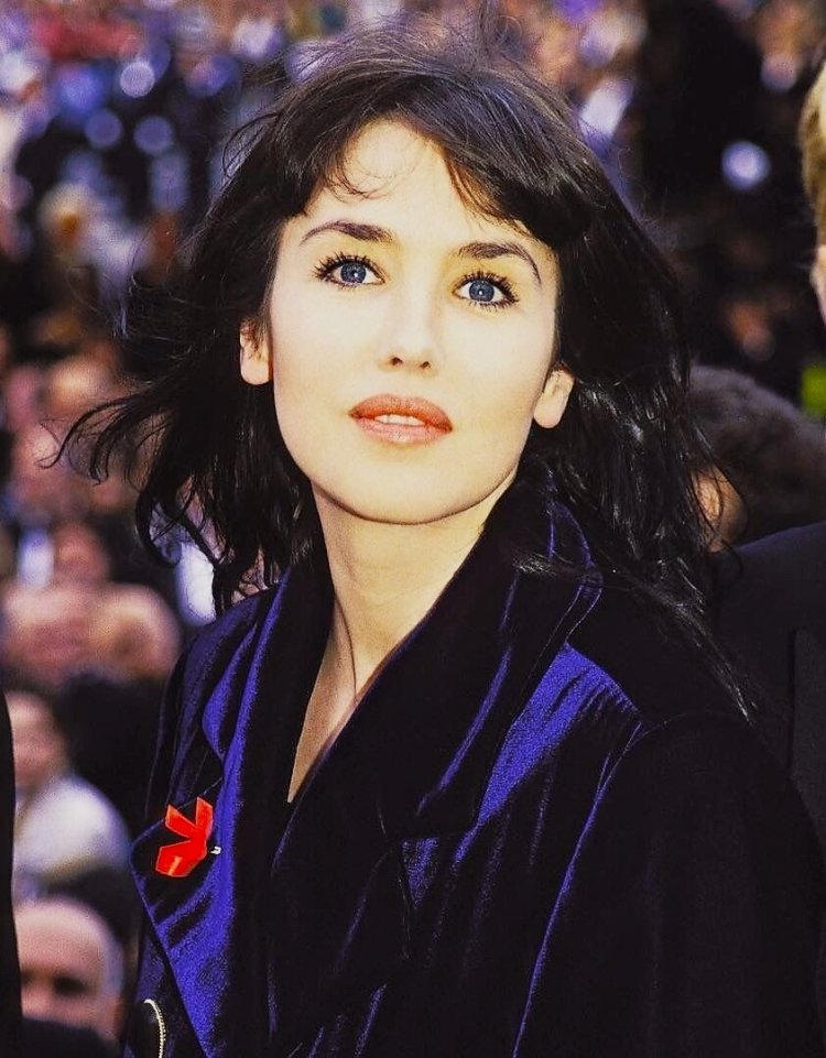 Изабель Аджани актрисы Франции