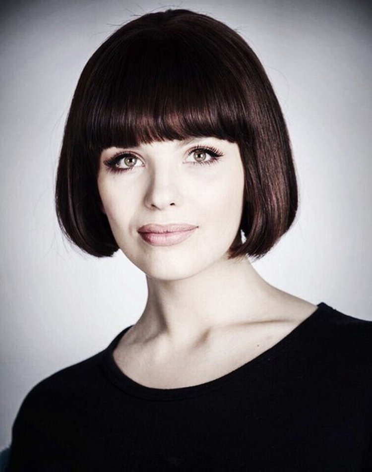 Ксения Лукьянчикова красная Королева