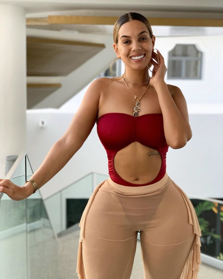 Stephanie Viada вес