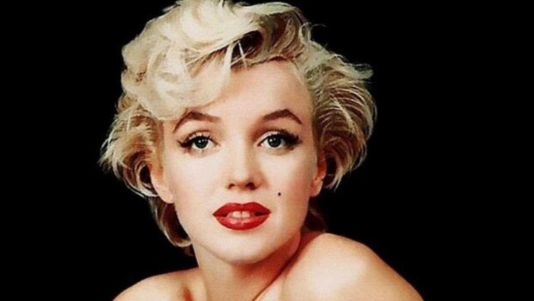 Мэрилин Монро родинка