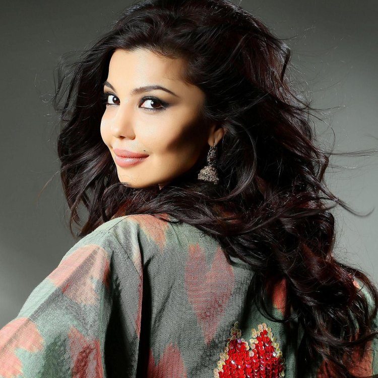 Шахзода певица