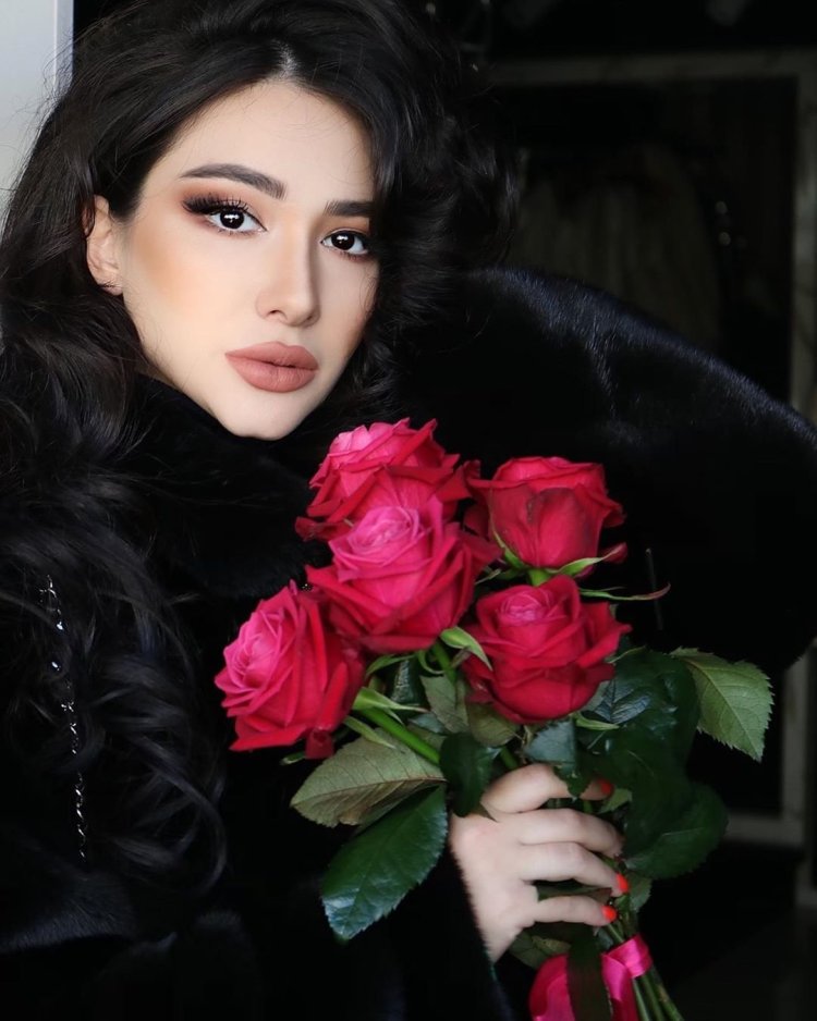 Зарина незамидлиновна