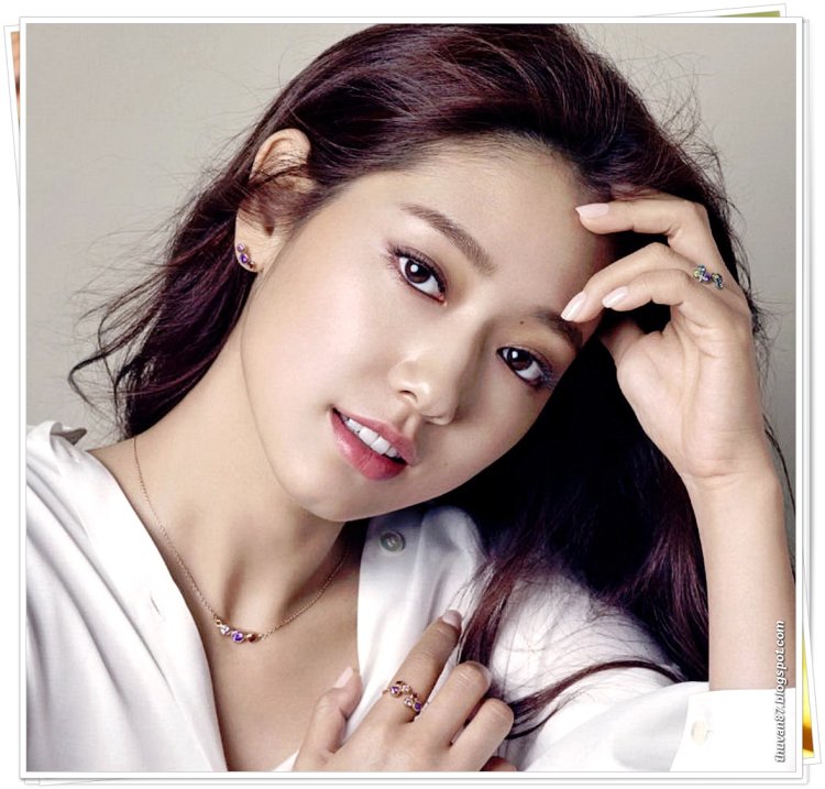 Корейская актриса пак Синхе