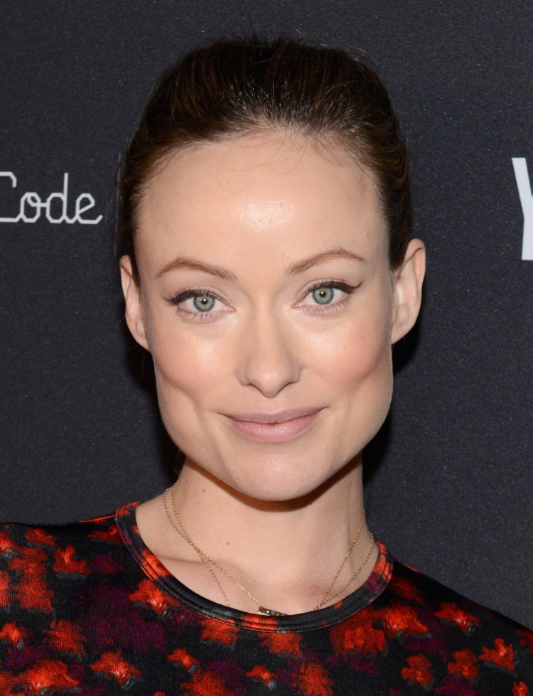Оливия Уайлд квадратное лицо