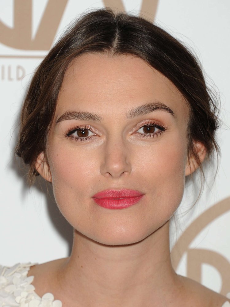 Кира найтли лоб