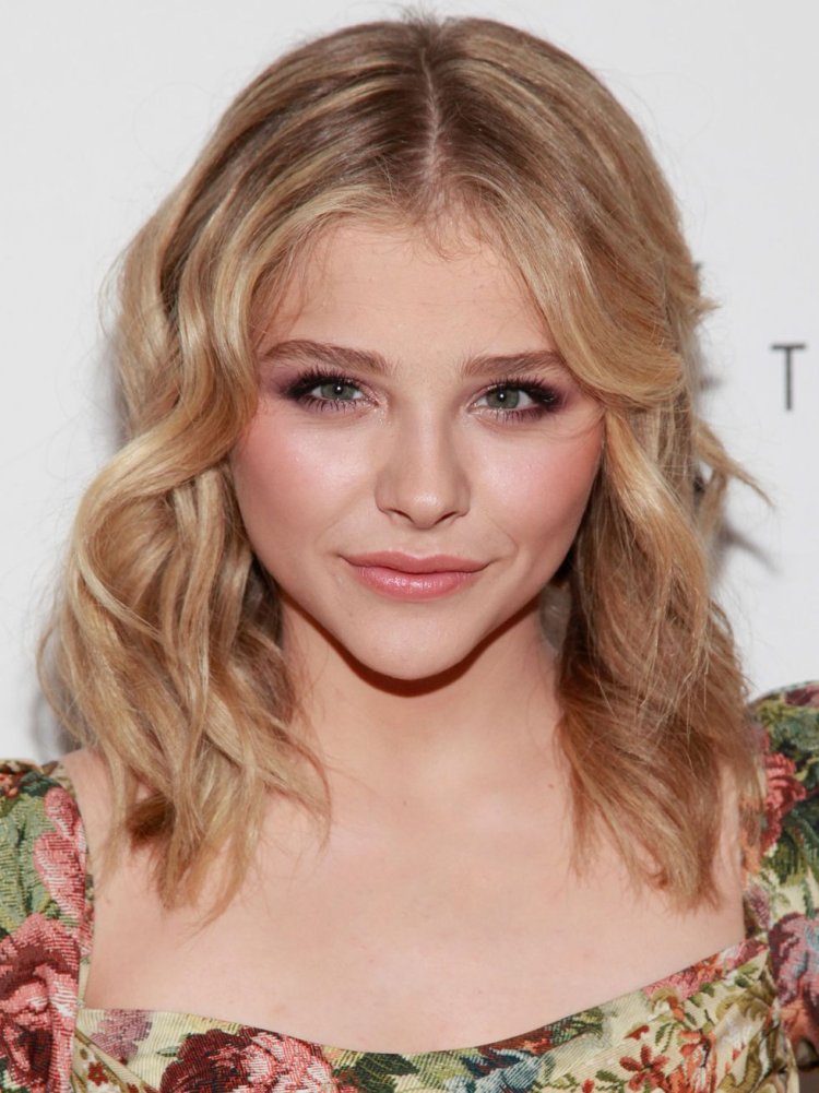 Хлоя Грейс Морец форма лица