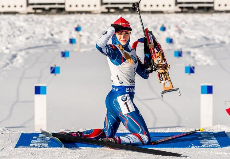 Габриэла Соукалова биатлон попка