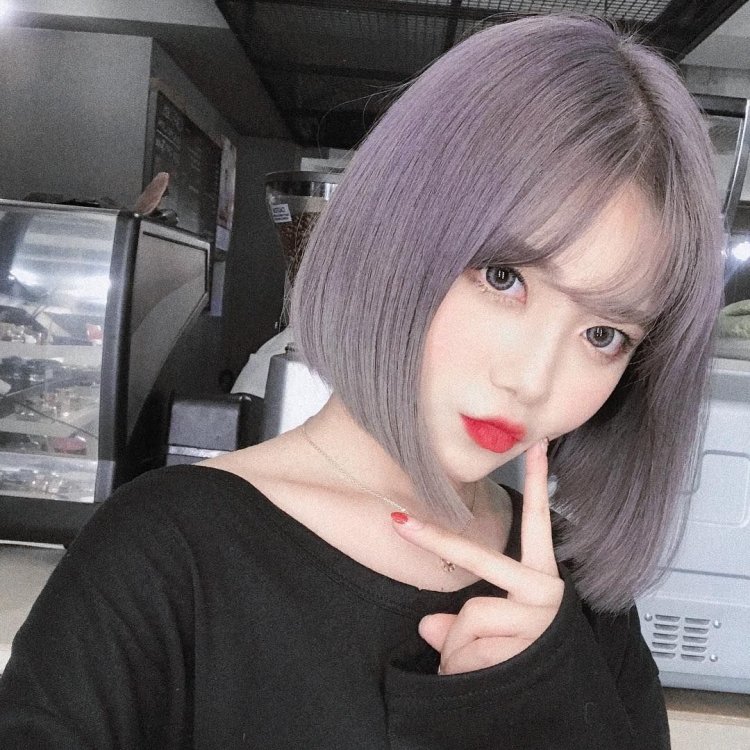 Пепельный длинный волос с челкой