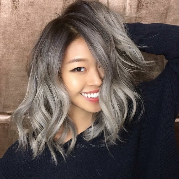 Кореянки с седыми волосами