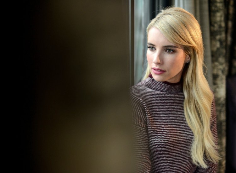 Эмма Робертс