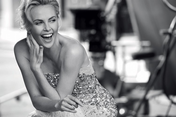 Шарлиз Терон реклама диор