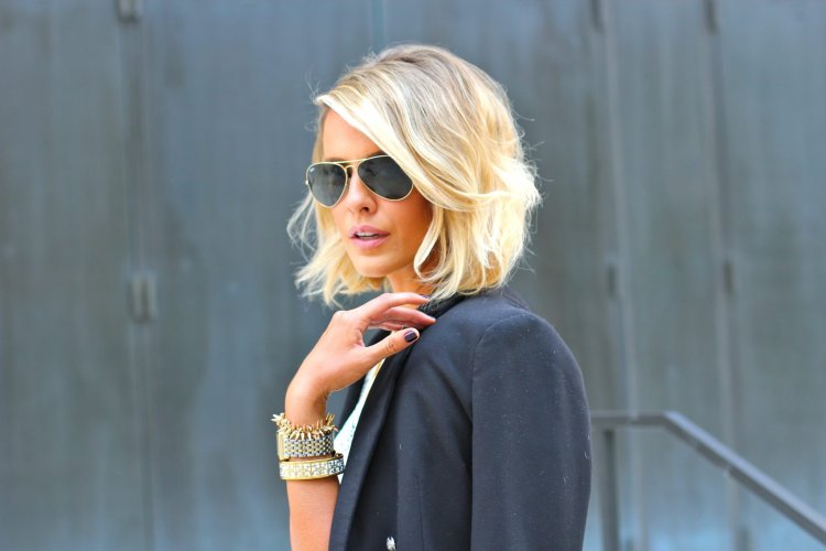 Каре растрепанный Боб