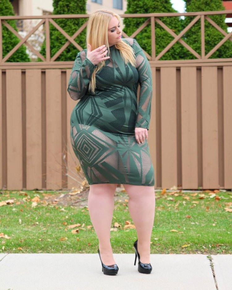 Эшли Алексис модель плюс сайз Ashley Alexiss