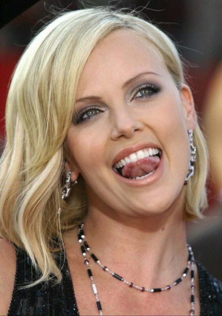 Актриса Шарлиз Терон