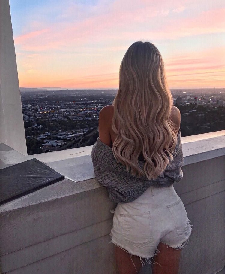 Блондинка без лица