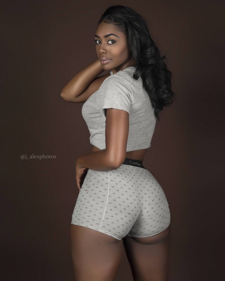 Bria myles фото