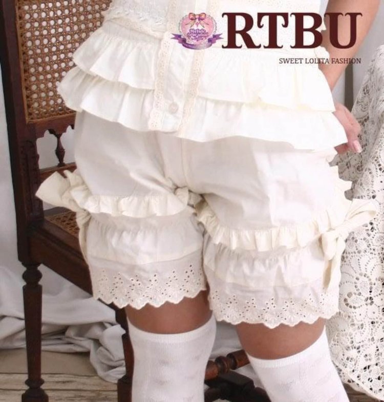 Панталоны в стиле ретро