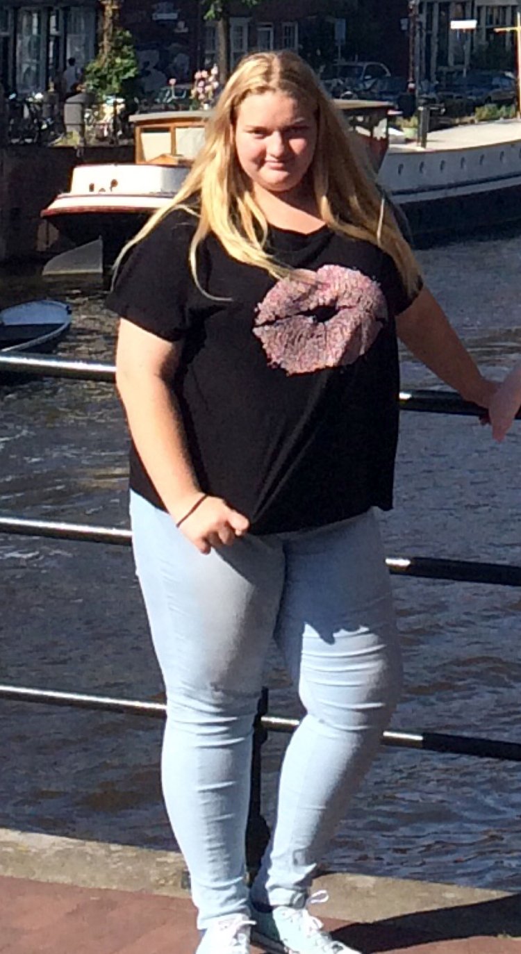 Толстые девушки