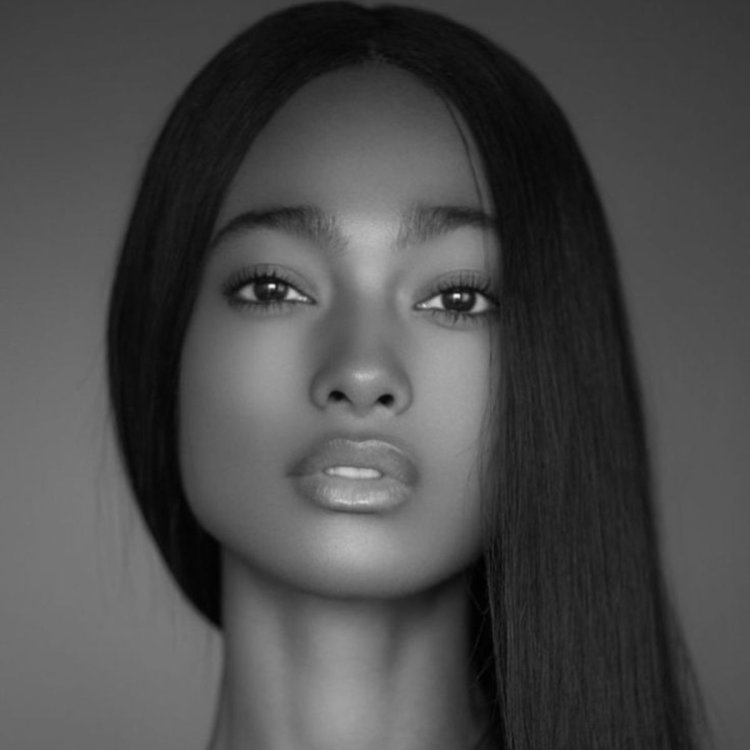 Негритянка с европейскими чертами лица