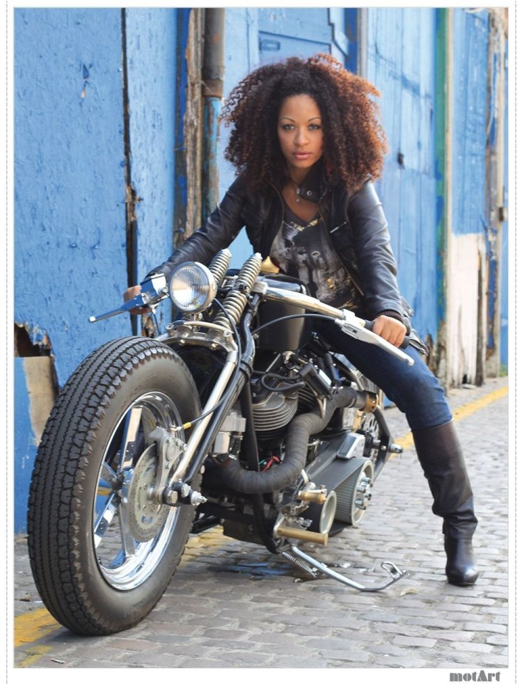 Прическа байкерши